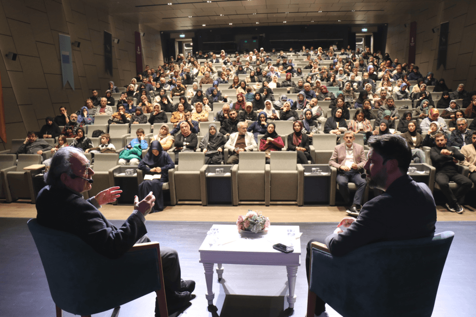 Prof. Nevzat Tarhan warns against the addiction “spreading like a cancer virus” …