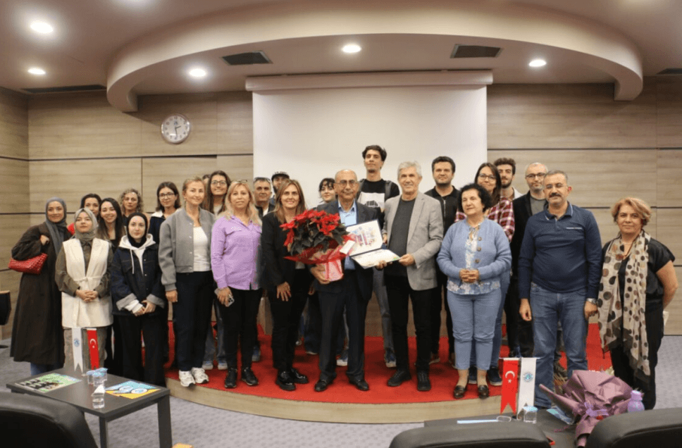 İletişimin ilk dersi başarılı yönetmen Dr. Derviş Zaim’den…