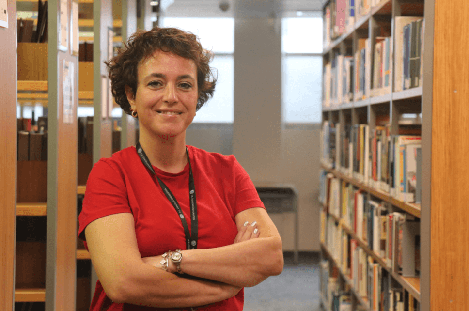 A drop of oil in animal water bowls delays freezing