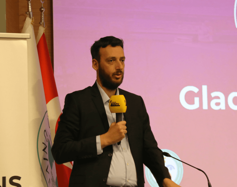 We pay for free services with our privacy!