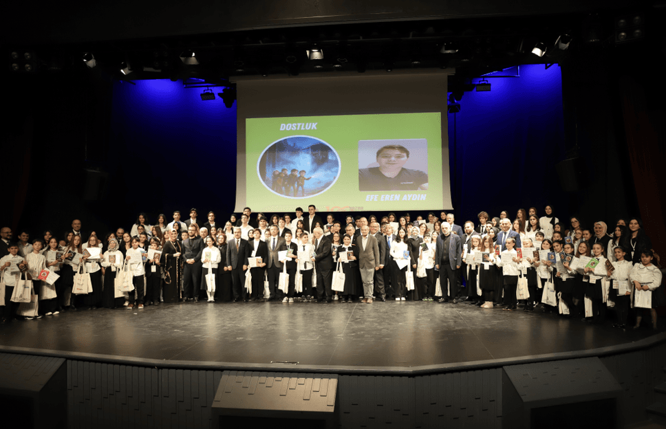 Young writers took the stage in the new century of literature!