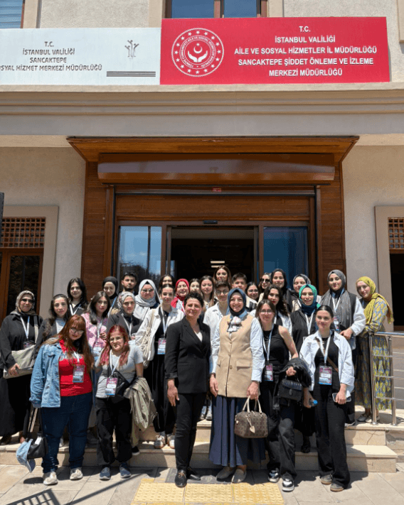 Sosyal Hizmetler Programı öğrencileri saha incelemelerini sürdürüyor