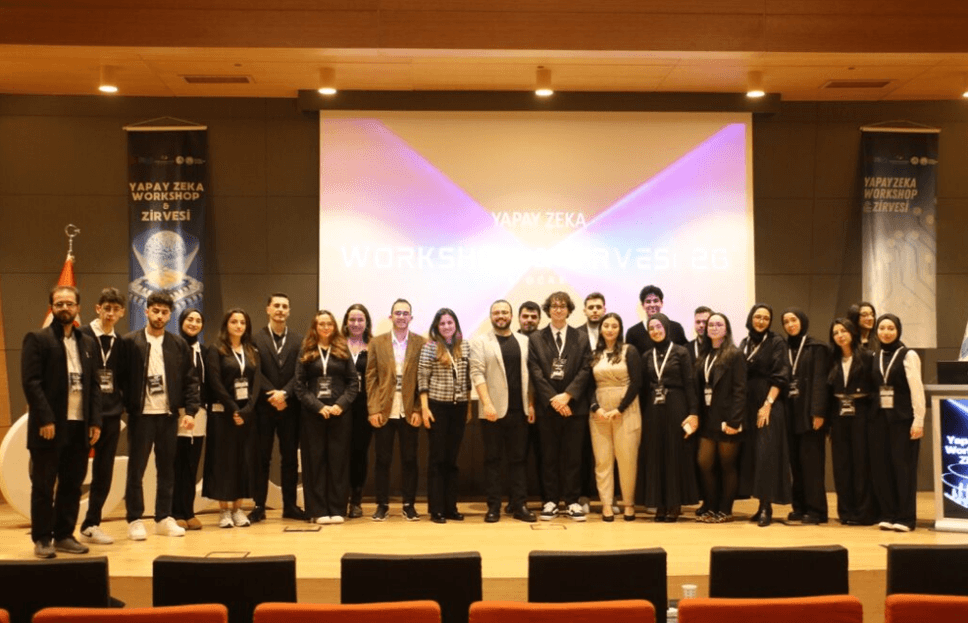 Young people learned artificial intelligence by hands-on training at Üsküdar