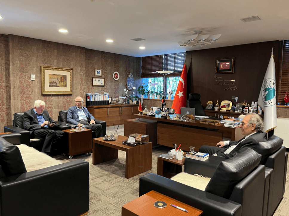 Tarhan’a anlamlı ziyaret…